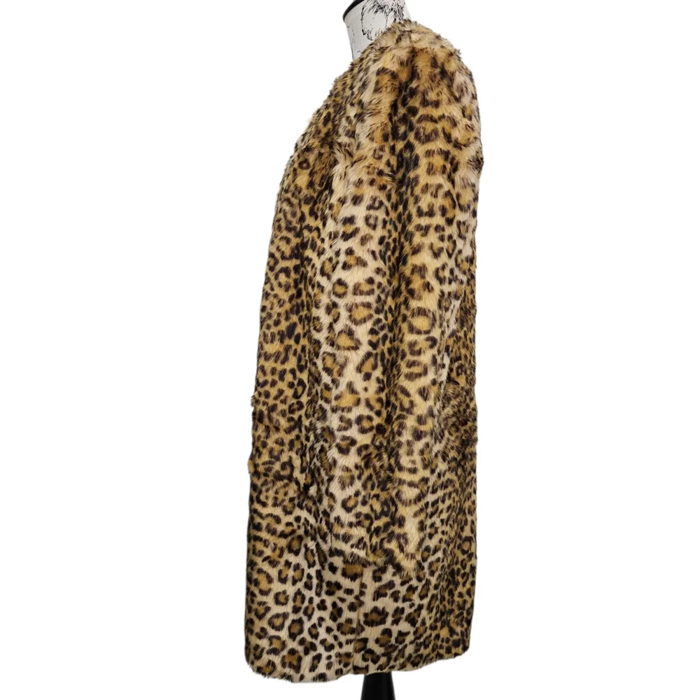 Fever, Women' Size Large, Leophard Print Faux Fur Coat - Picture 3 of 12